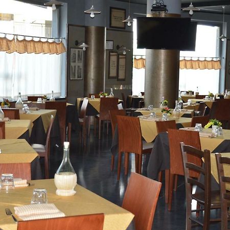 Vescovo Rosso Hotel Cosenza Extérieur photo
