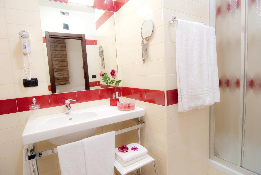 Vescovo Rosso Hotel Cosenza Extérieur photo