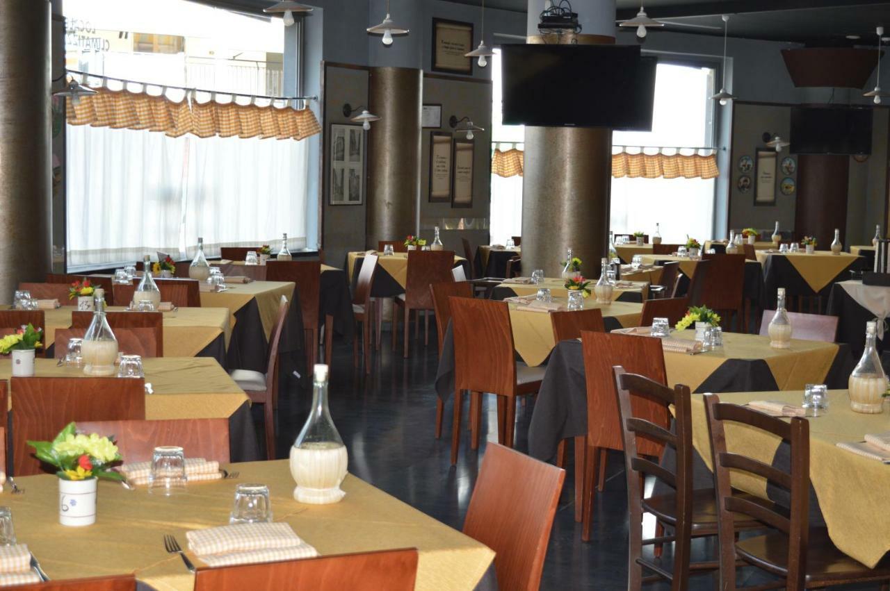 Vescovo Rosso Hotel Cosenza Extérieur photo